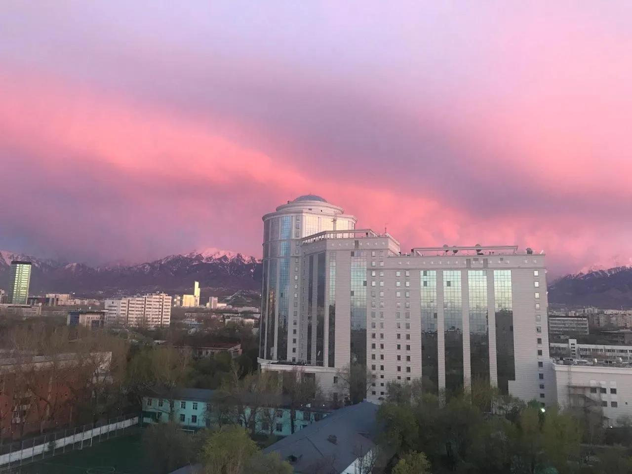 알마티 Grand Vista 아파트